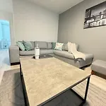 Ilona Apartments, Escape 1 Apartment