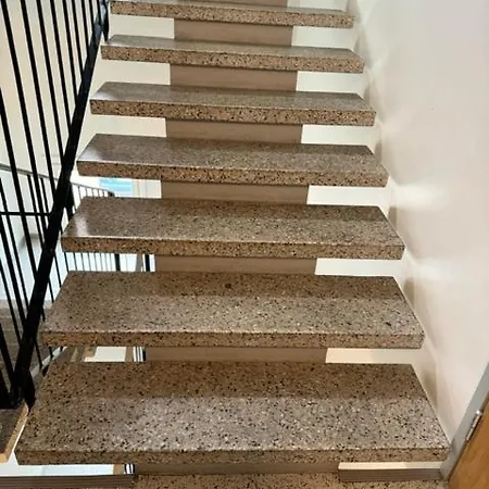 Ilona Apartments, Escape 1 Kotka