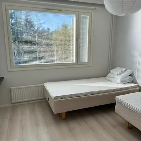 Ilona Apartments, Escape 1