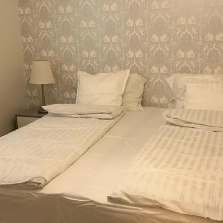 Ilona Apartments, Escape 1 * Котка