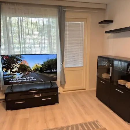 Ilona Apartments, Escape 1